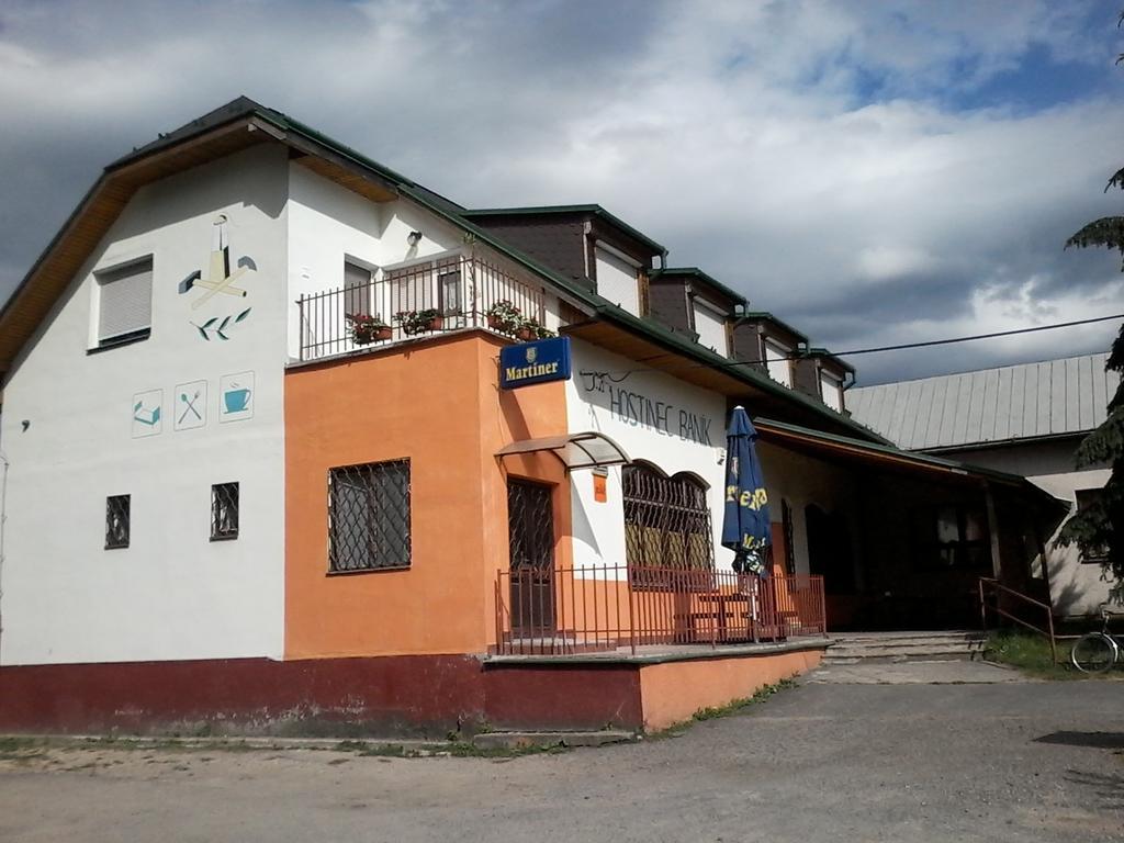 Hostinec Banik Ľubeľa المظهر الخارجي الصورة